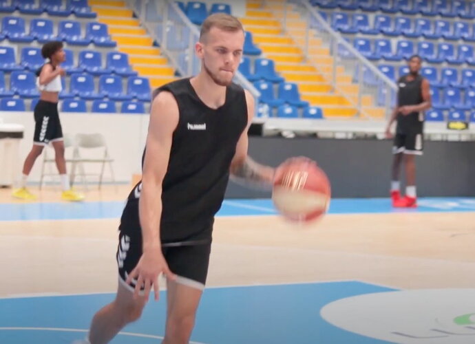 A.Velička gerai organizavo komandos atakas