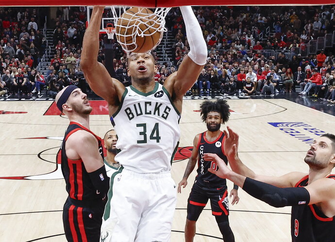 G.Antetokounmpo žibėjo ryškiai (Scanpix nuotr.)