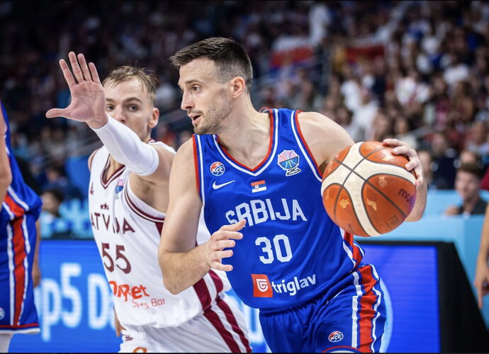 A.Žagaras ir A.Avramovičius gali tęsti pirmenybes (FIBA nuotr.)
