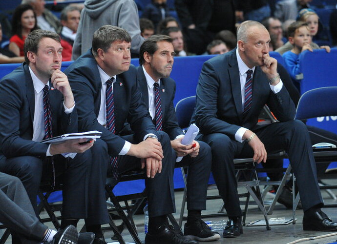 R.Kurtinaitis atsakinėjo į klausimus apie R.Kuncaitį (Fotodiena.lt)