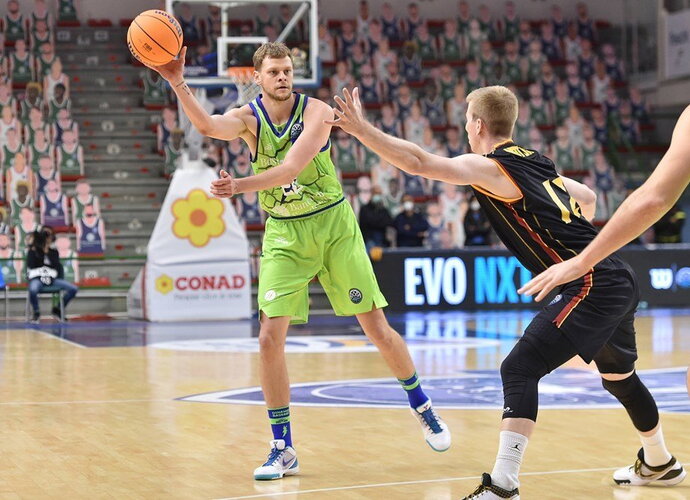 E.Bendžiaus metimai buvo tikslūs (FIBA Europe nuotr.)