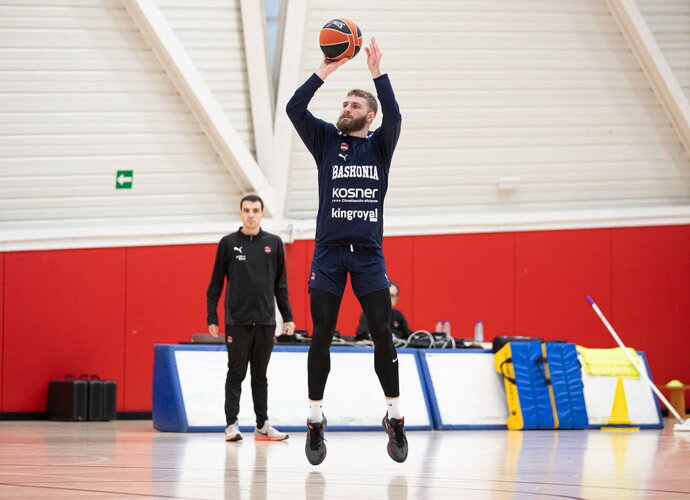 G.Radzevičius jau sportuoja Vitorijoje