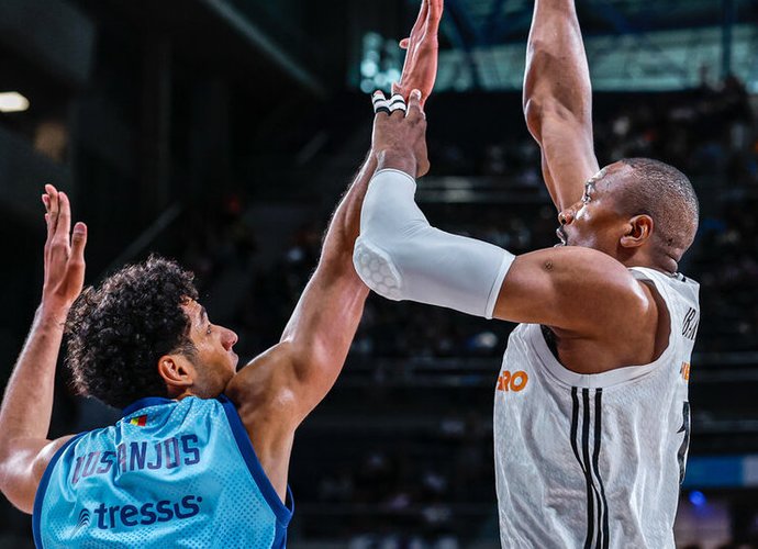 S.Ibaka buvo produktyvus