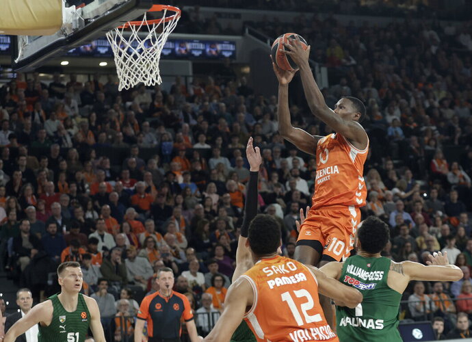 O.Moore'as liks Valensijoje (Miguel Ángel Polo/Valencia Basket)