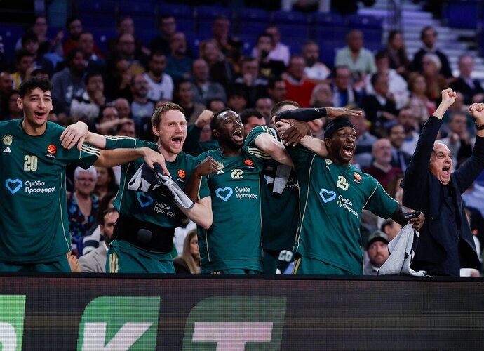 „Panathinaikos“ vyko iškart į areną (Scanpix nuotr.)