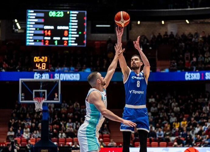 T.Satoransky nepasinaudojo paties susikurta proga (FIBA nuotr.)