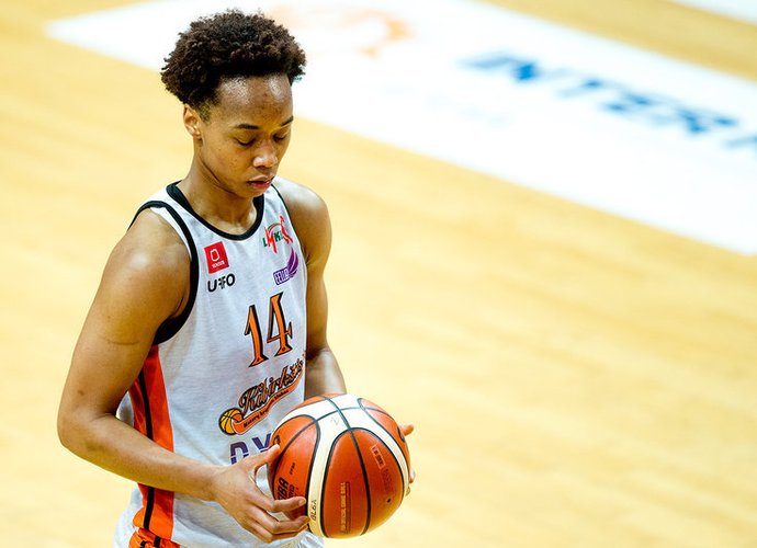 Sh.Landry pelnė 22 taškus ir sugriebė 11 kamuolių (Foto: Augustas Didžgalvis)