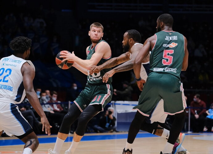 R.Giedraitis surinko 14 naudingumo balų (Euroleague.net)