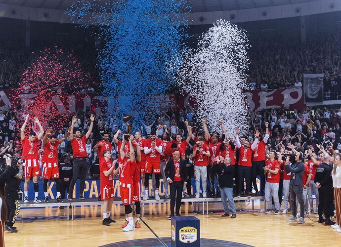 „Crvena Zvezda“ laimėjo titulą