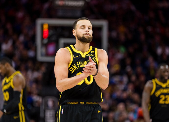 S.Curry pergalės neatnešė net devyniais tritaškiais (Scanpix nuotr.)