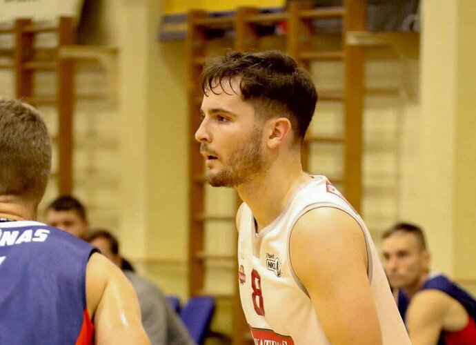 Joniškio komanda žaidėjus keičia kaip kojines