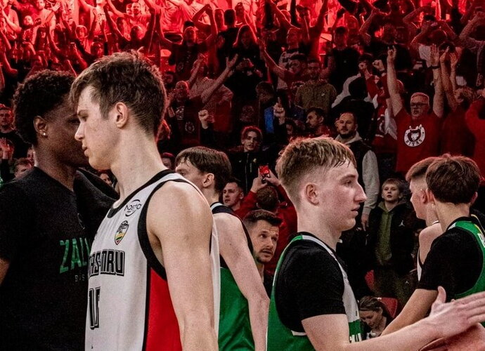 Sostinėje mačą stebėjo beveik 2 tūkst. žiūrovų