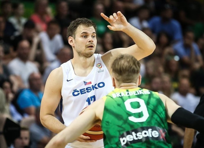 J.Bohačikas pelnė 15 taškų (FIBA nuotr.)