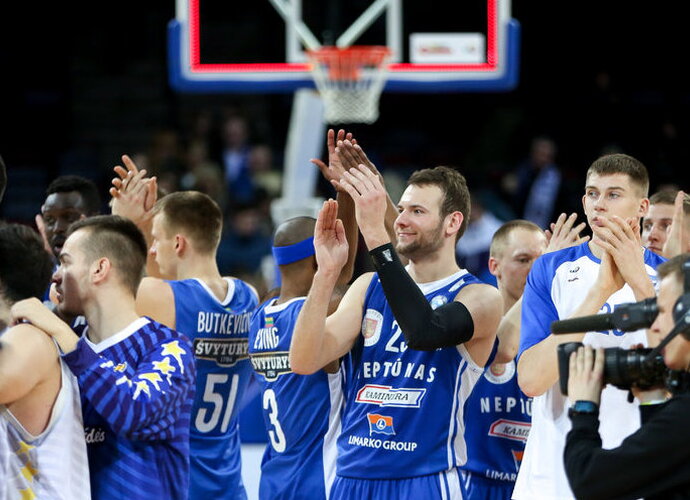 „Neptūnas“ yra daugiausiai LKL keliaujanti ekipa (Matas Baranauskas, Fotodiena.lt)