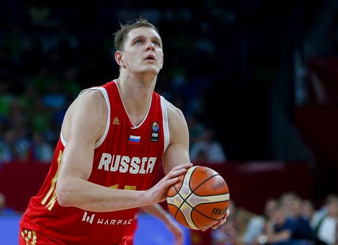 T.Mozgovas pasakojo apie amerikiečius ir rusus (FIBA nuotr.)
