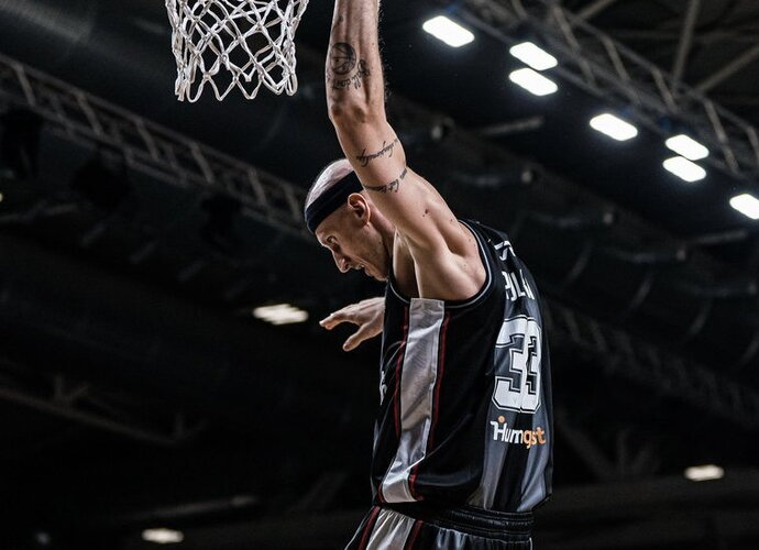 A.Polonara buvo arti dvigubo dublio
