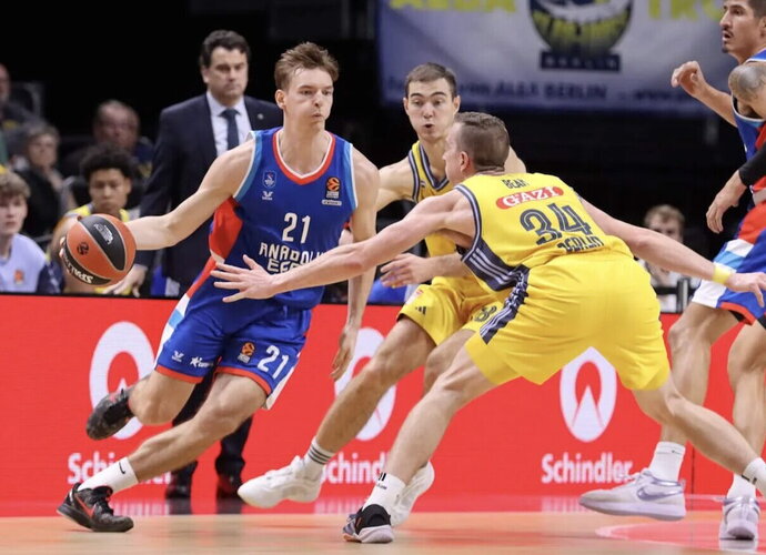 J.Hollatzas grįš namo (Euroleague.net)