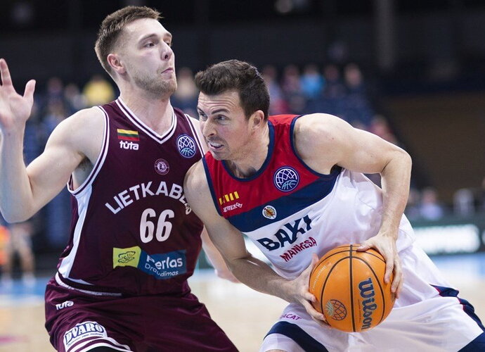 R.Toolsonas paliko Manresos ekipą (FIBA Europe nuotr.)