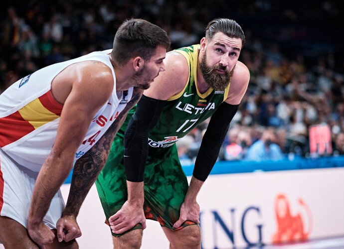 J.Valančiūnui rungtynės nesusiklostė (FIBA Europe nuotr.)