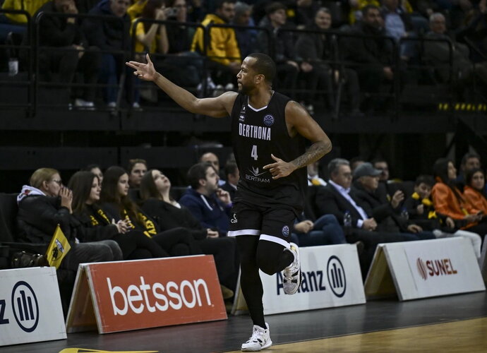 J.Gorhamas su Tortonos klubu pateko į atkrintamąsias (FIBA Europe nuotr.)
