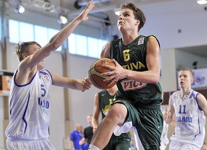E.Stankevičius žais Vokietijoje (FIBA Europe nuotr.)