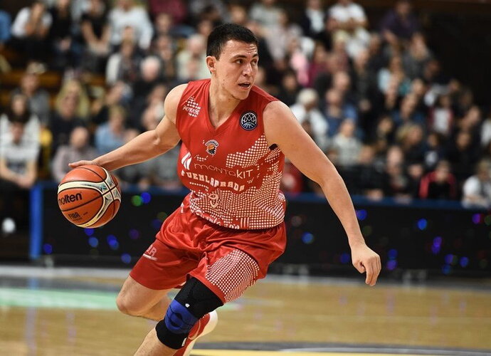 F.Cruzas žais Vilniuje (FIBA Europe nuotr.)
