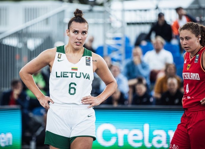 K.Nacickaitė pakeitė komandą (FIBA nuotr.)