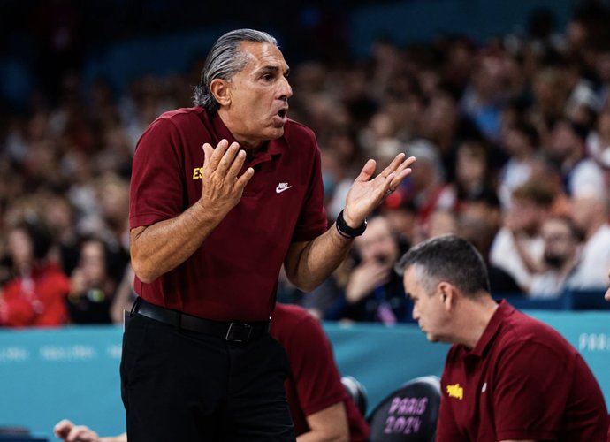 S.Scariolo gali grįžti į Madridą (FIBA nuotr.)