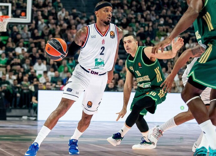L.Brownas svariai prisidėjo prie pergalės (Euroleague.net)