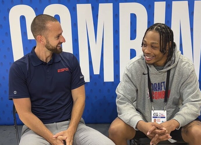 M.Schmitzas (kairėje) nuo šiol talentų ieškos NBA klubui