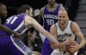 E.Ginobili teko prisiminti kaip būti „Spurs“ lyderiu (Scanpix nuotr.)