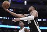 G.Antetokounmpo nepristabdė lygos lyderių (Scanpix nuotr.)