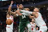 G.Antetokounmpo dominavo prieš Čikagos klubą (Scanpix nuotr.)