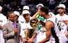 R.Horry mano, kad „Spurs“ ekipa  turėtų triumfuoti antrus metus iš eilės (Scanpix nuotr.)