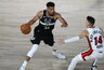 G.Antetokounmpo lieka Milvokyje  (Scanpix nuotr.)