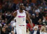 D.Wade'as stebėjosi varžovo reakcija (Scanpix nuotr.)