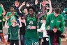 K.Nunnas ir „Panathinaikos“ palaiko M.Lessortą (Scanpix nuotr.)