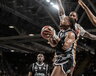 C.Edwardsas pelnė 25 taškus