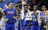 „Timberwolves“ ir „76ers“ komandoms teko peržaisti 16 sekundžių (Scanpix nuotr.)